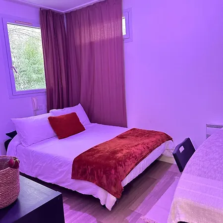 Cozy In La Defense 3*