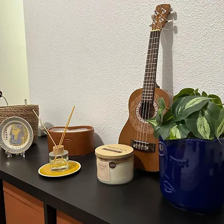 Cozy In La Defense Гостевой дом Курбевуа